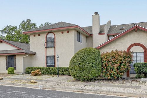 5812 Royal Bnd, San Antonio, TX, 78239-1401 | Card Image