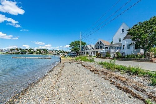 158 Cadish Ave, Hull, MA, 02045-1525 | Card Image