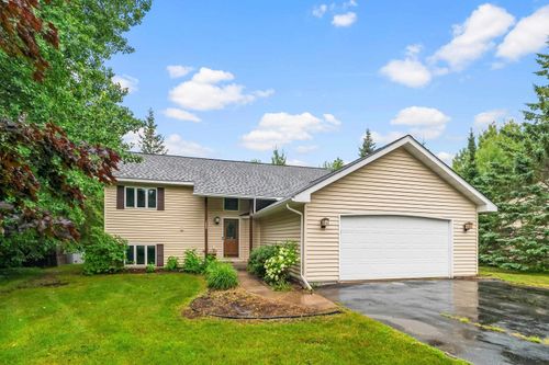 4301 Grouse Ridge Dr, Hermantown, MN, 55811-1333 | Card Image