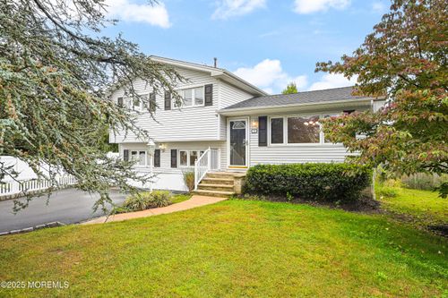2 Palmer Rd, Middletown, NJ, 07748-1210 | Card Image