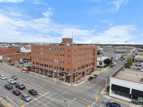 b-002aandampb-1275 Broad St, Regina, SK, S4R1Y2 | Card Image