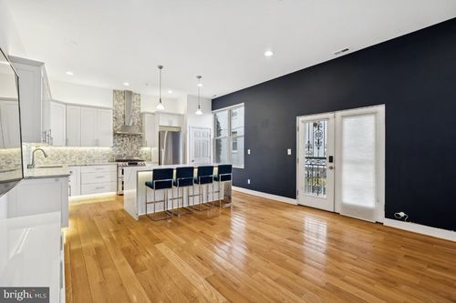 apt-7-423 18th St Ne, WASHINGTON, DC, 20002-4669 | Card Image