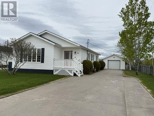 82 Adams Loop, Happy Valley-Goose Bay, NL, A0P1E0 | Card Image