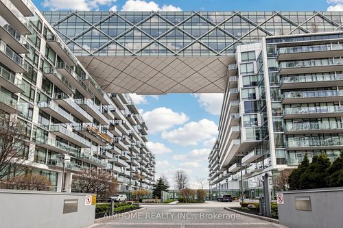 328-39 Queens Quay E, Toronto, ON, M5E0A5 | Card Image
