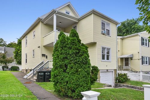 32 Josephine Evaristo Ave, Greenwich, CT, 06830-6247 | Card Image