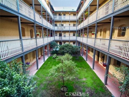 apt-309-800 Pacific Ave, Long Beach, CA, 90813-4246 | Card Image