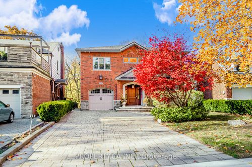 34 Hillside Dr, East York, ON, M4K2M2 | Card Image