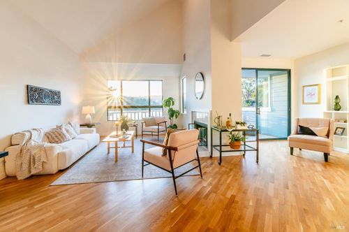 6011 Shelter Bay Ave, Mill Valley, CA, 94941-3053 | Card Image