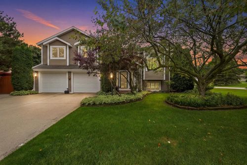 5337 Bluebell Court, Sheboygan, WI, 53083 | Card Image
