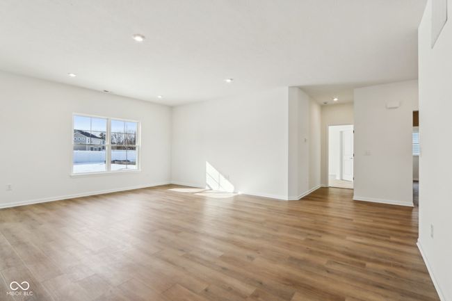7098 Sterling Way, House other with 3 bedrooms, 2 bathrooms and null parking in Brownsburg IN | Image 4
