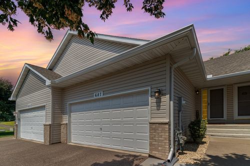 687 86th Ln Nw, Coon Rapids, MN, 55433-5999 | Card Image