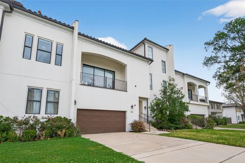4530 Larch Ln, Bellaire, TX, 77401-3104 | Card Image