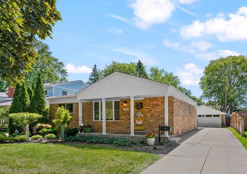5066 Elmhurst Ave, Royal Oak, MI, 48073-1102 | Card Image