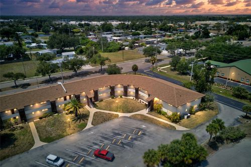 109-245 Center Rd, VENICE, FL, 34285-5517 | Card Image