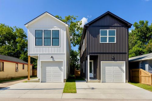 2012 Forest Ave, North Charleston, SC, 29405-8197 | Card Image