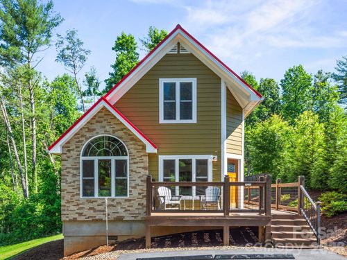 154 Dogwood Dr, Weaverville, NC, 28787-9473 | Card Image