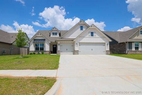 23101 E 106th St S, Broken Arrow, OK, 74014-6363 | Card Image