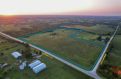 2 West St, New Virginia, IA, 50210 | Card Image