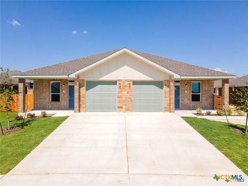 b-122 Leon St, Baytown, TX, 77523-9315 | Card Image