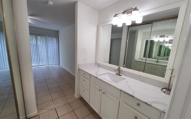 APT-228 - 2611 Grants Lake Blvd, Townhouse with 2 bedrooms, 1 bathrooms and 1 parking in Sugar Land TX | Image 38
