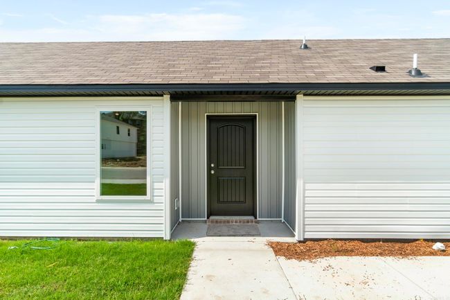 8201 Stacy Ln, House other with 2 bedrooms, 2 bathrooms and null parking in Little Rock AR | Image 5