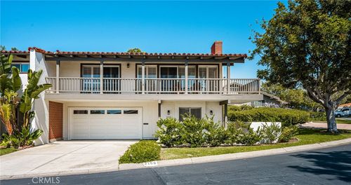 2108 Vista Entrada, Newport Beach, CA, 92660-3935 | Card Image