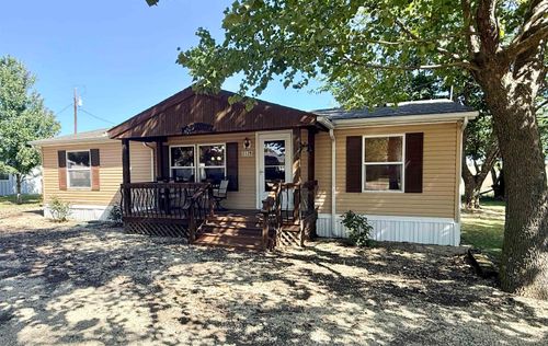 2128 Schlotthauer, Marion, KS, 66861-9144 | Card Image