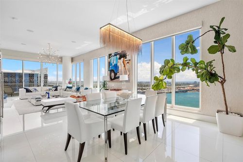 apt-3103-900 Brickell Key Blvd, Miami, FL, 33131-3747 | Card Image