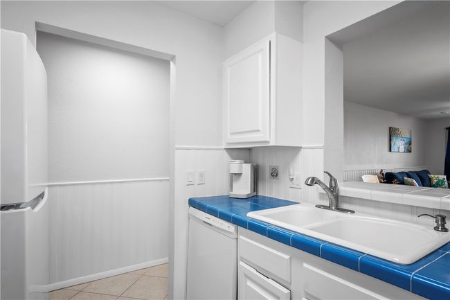 APT-332 - 5973 State Highway 361, Condo with 2 bedrooms, 2 bathrooms and null parking in Port Aransas TX | Image 16