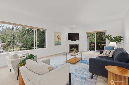 unit-405-15000 Juanita Dr Ne, Kenmore, WA, 98028-4919 | Card Image