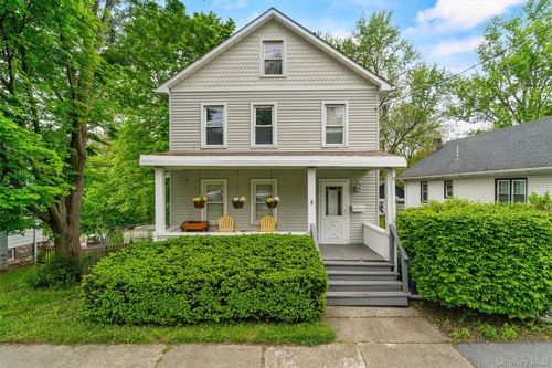 52 S Main St, Florida, NY, 10921-1502 | Card Image