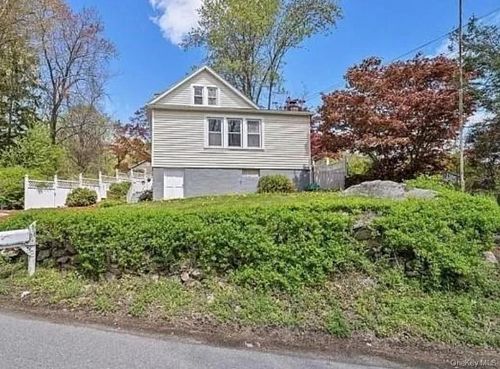 222 Terry Hill Rd, Carmel, NY, 10512-5222 | Card Image