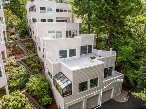 3d-48 Eagle Crest Dr, Lake Oswego, OR, 97035-1091 | Card Image