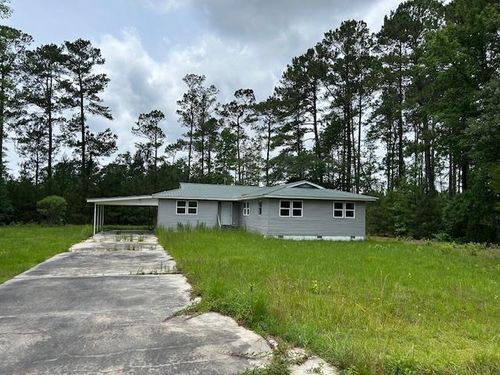 321 Circle Heights Dr, Loris, SC, 29569-8526 | Card Image