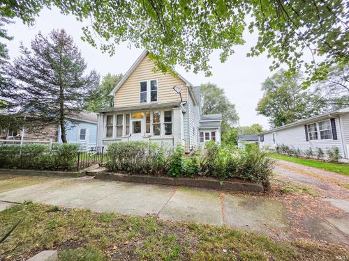 816 Mason St, Elkhart, IN, 46516-2613 | Card Image