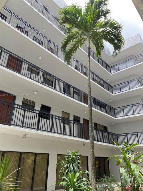 apt-107a-650 Ne 149th St, Miami, FL, 33161-2279 | Card Image