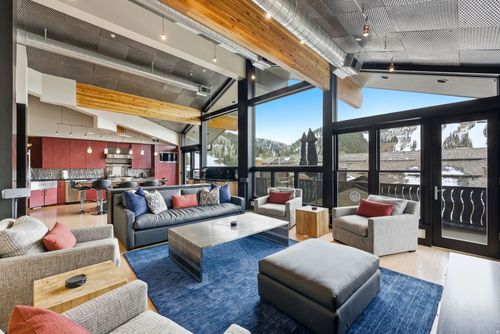 402-7620 Royal St, Deer Valley, UT, 84060 | Card Image