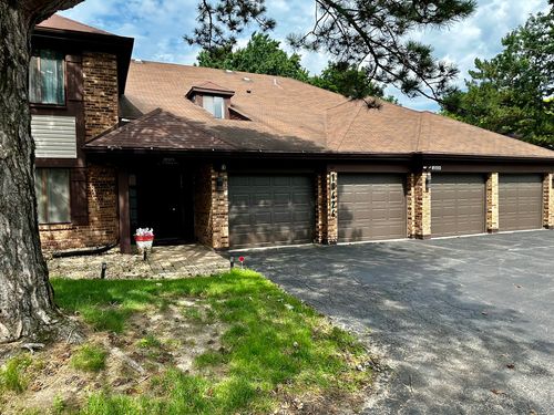 2a-18424 Kedzie Ave, Homewood, IL, 60430-2795 | Card Image