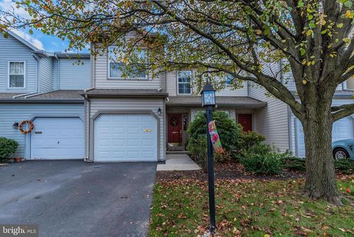 3463 Chestnut St, CAMP HILL, PA, 17011-4415 | Card Image