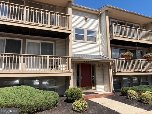 65 Sweetfern Ct, EVESHAM, NJ, 08053-3739 | Card Image