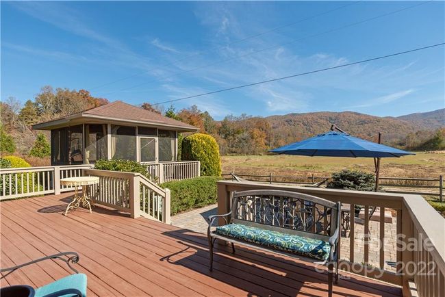 28 Sovereign Ln, House other with 4 bedrooms, 4 bathrooms and null parking in Fairview NC | Image 37