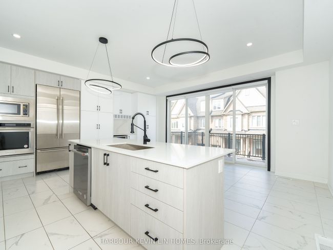 9080 Woodbine Ave, House attached with 3 bedrooms, 3 bathrooms and 1 parking in Markham ON | Image 21