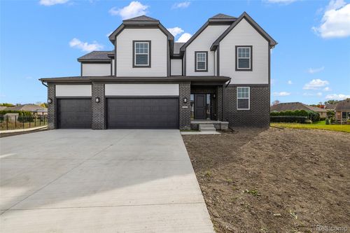 28342 Nadia Ln, New Baltimore, MI, 48047-4958 | Card Image