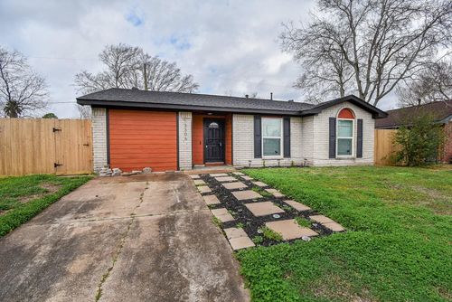 13306 Innshire Ln, Houston, TX, 77045-4124 | Card Image