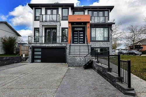 12343 93a Ave, Surrey, BC, V3V7B1 | Card Image