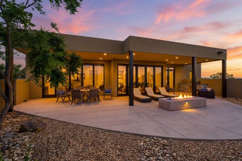 141 Paseo Aragon, Santa Fe, NM, 87506-2148 | Card Image