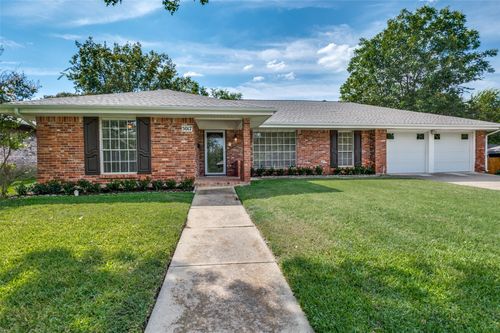 5017 Whistler Dr, Fort Worth, TX, 76133-5125 | Card Image