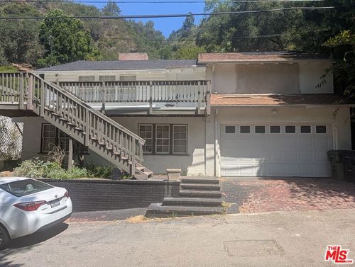 9699 Yoakum Dr, Beverly Hills, CA, 90210 | Card Image