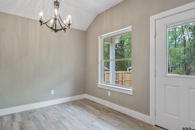 16218 Crossing Cir, House other with 3 bedrooms, 2 bathrooms and null parking in Lindale TX | Image 10