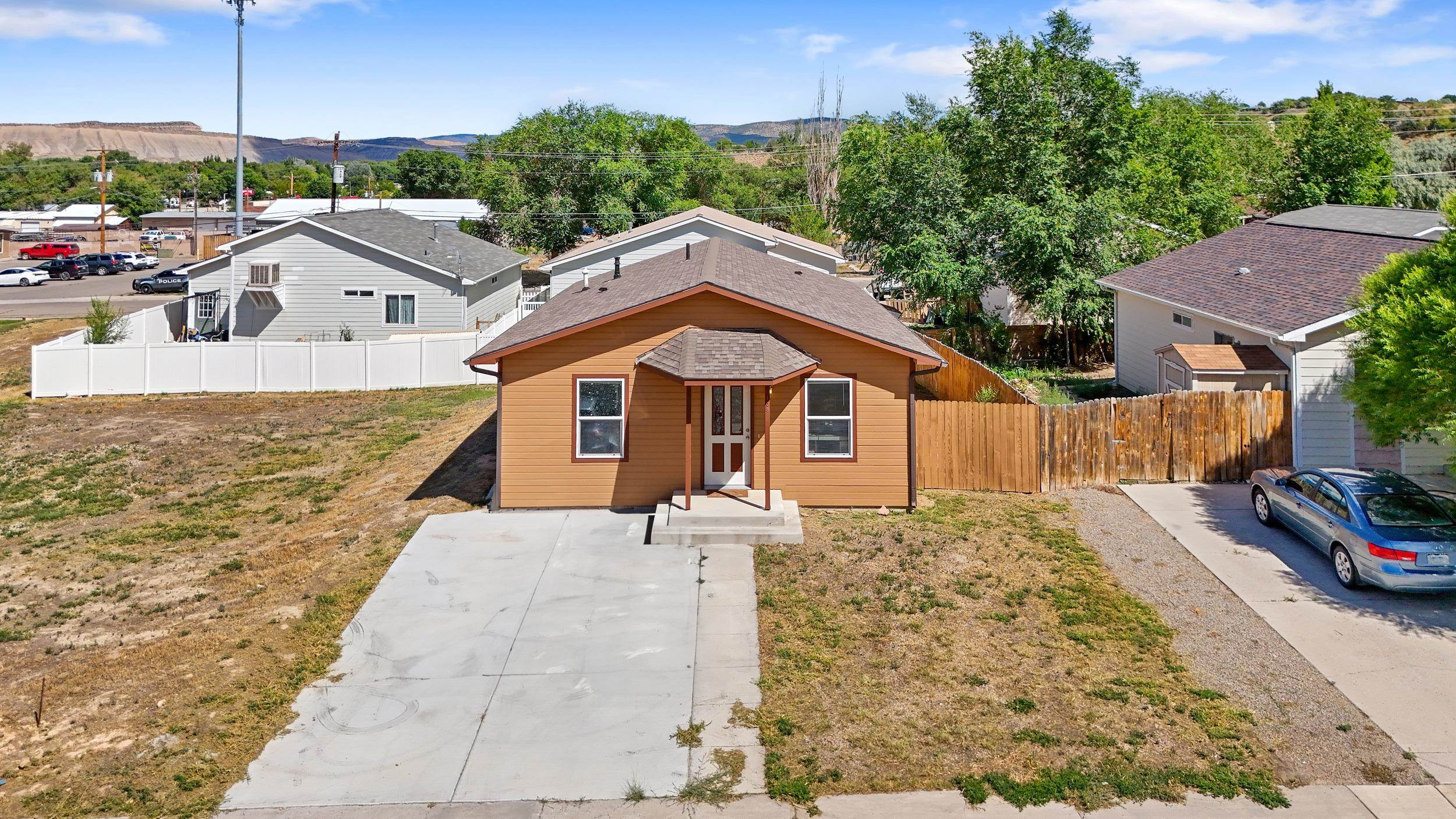 White Ave, Rangely, CO 81648